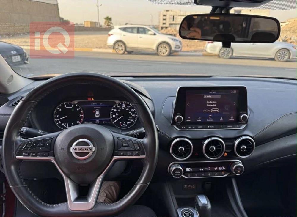 نیسان سێنترا